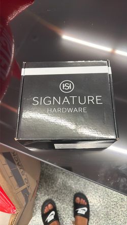 Signature hardware