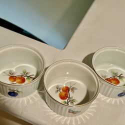 Vintage 3-Set Andrea By Sadek Fruit Oven to Table Glass Cup Cookware