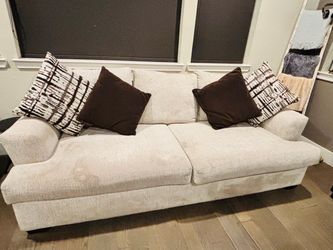 Move out sale- 3 peice sofa set