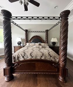 King Size Bedroom Set By Ashley