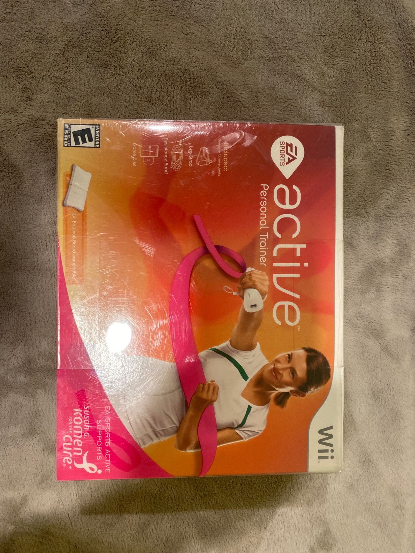 Nintendo wii active game. Includes the game, an elastic band and other accessories.