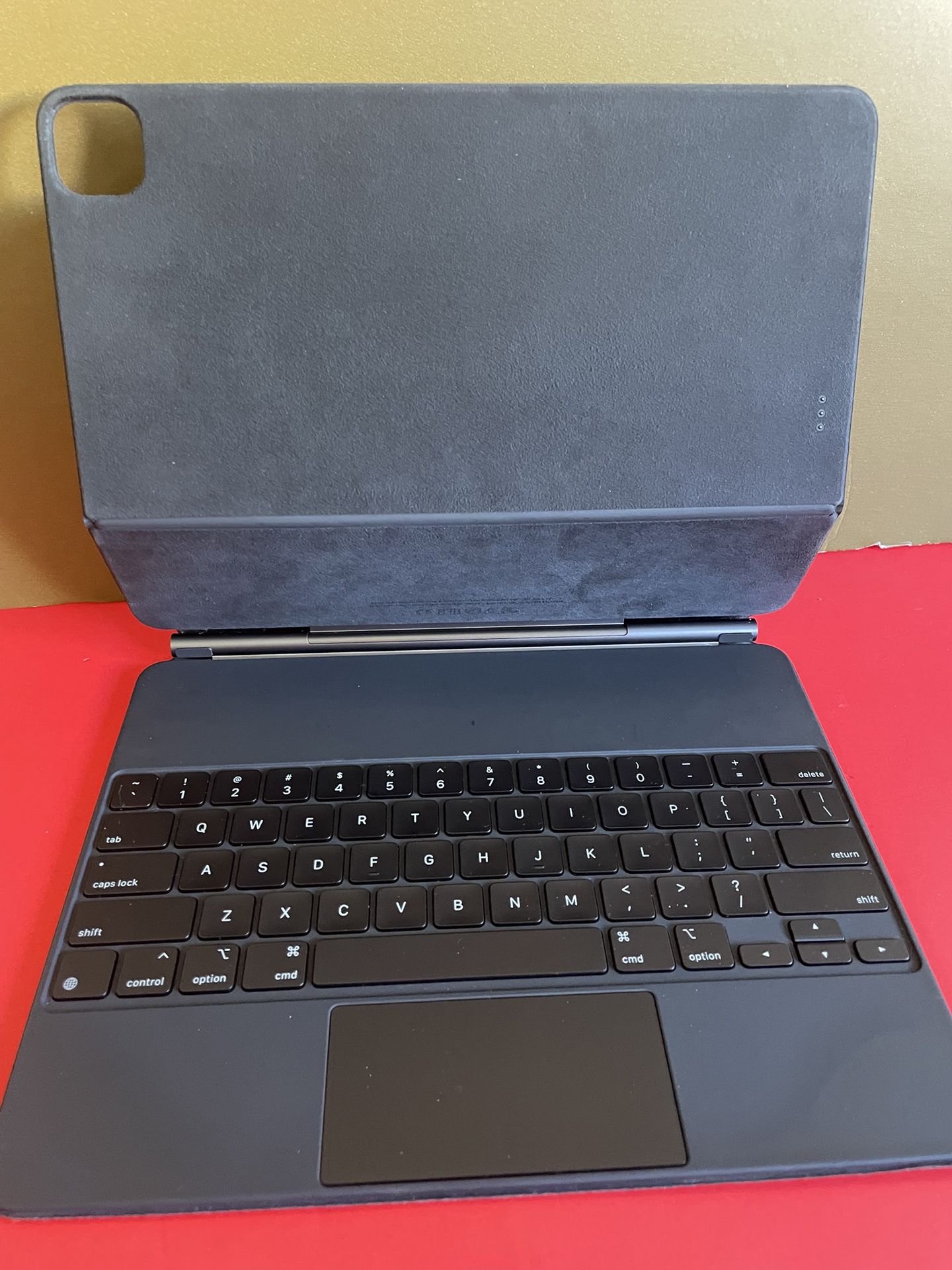 Apple IPad Pro 12.9” Magic Keyboard Case for Pro 3rd / 4th / 5th / 6th Generation ($179) 2018 / 2020 / 2021 / 2022 model