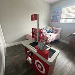 Target Play Shop 
