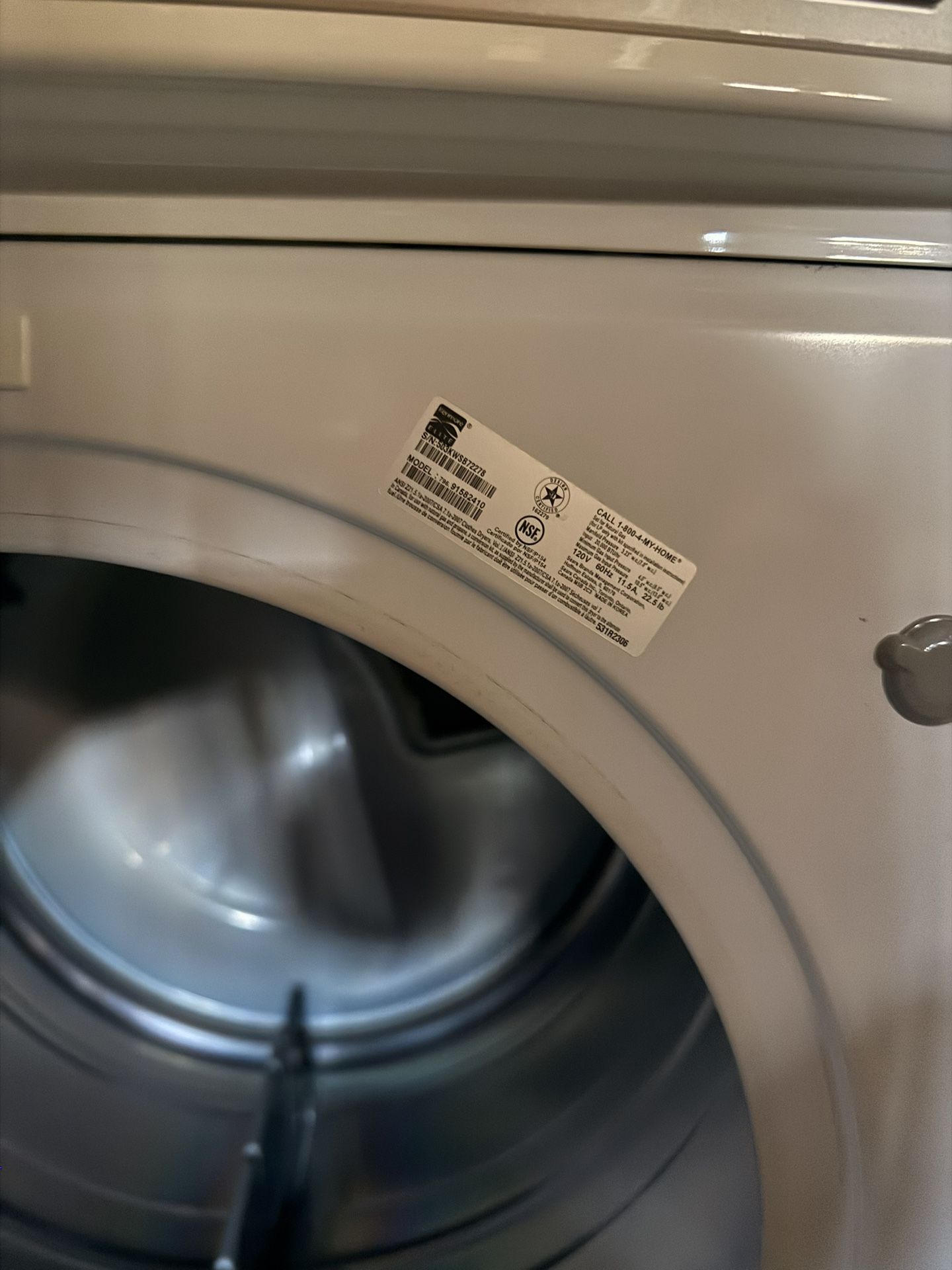 A Set of Kenmore Washer and Gas Dryer 