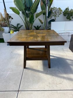 Dinning table