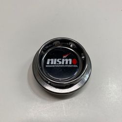 Nissan oil cap