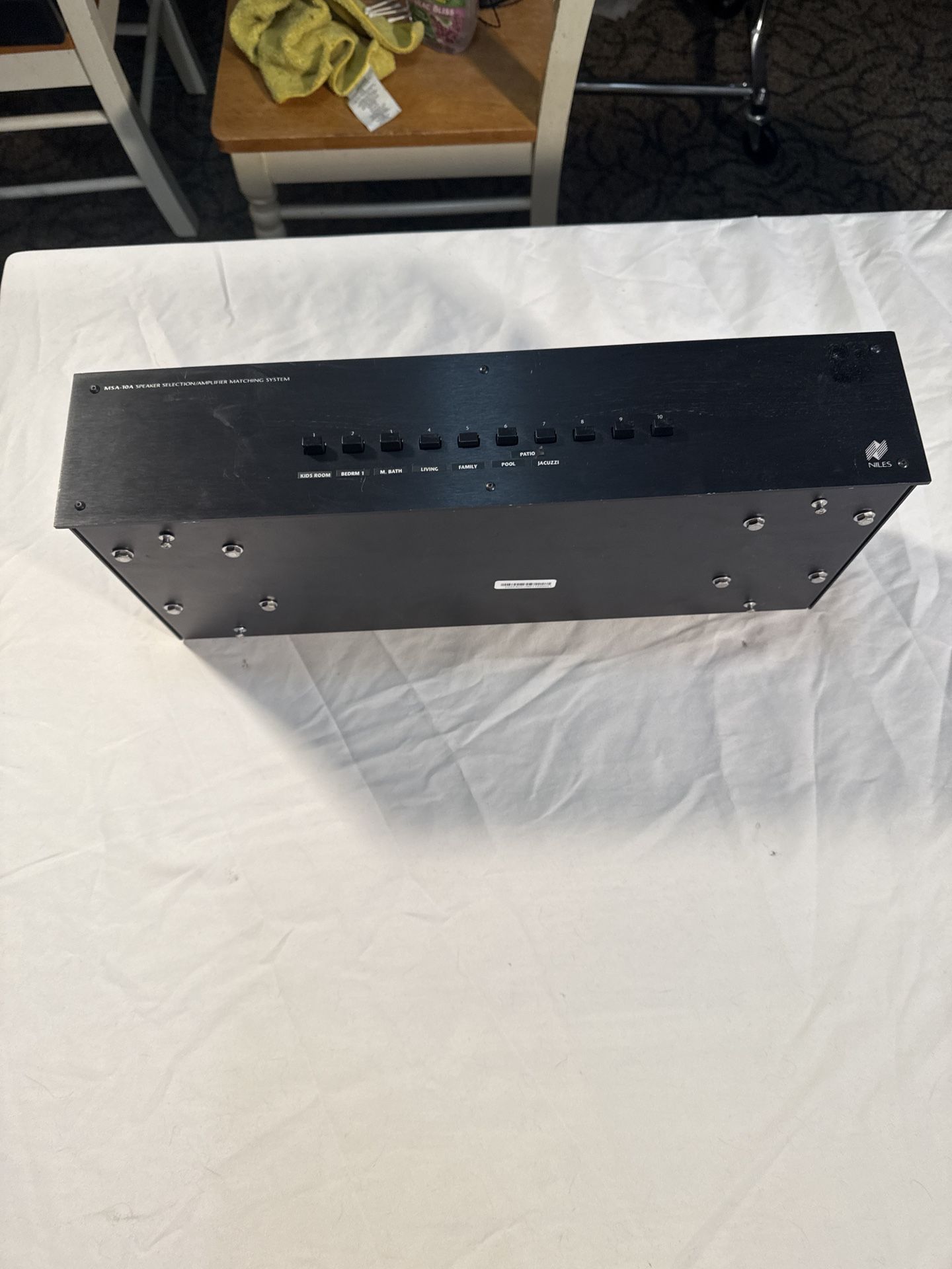 Niles MSA-10A Speaker Selector / Amplifier Matching System – 10-Zone Audio Controller