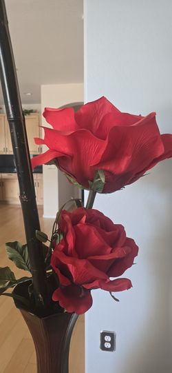 Metal Vase With Kitchen Decor