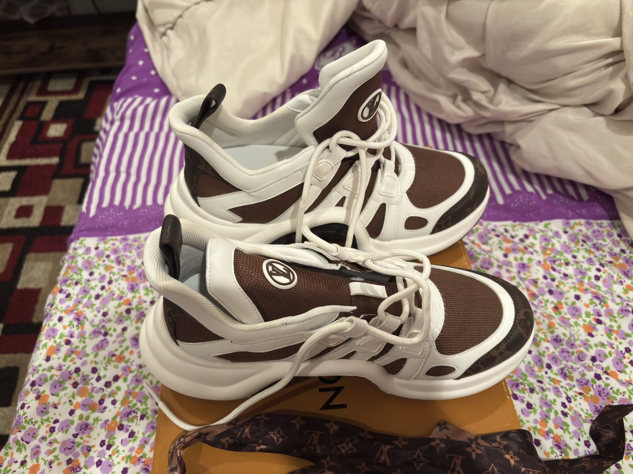 Authentic Louis Vuitton 