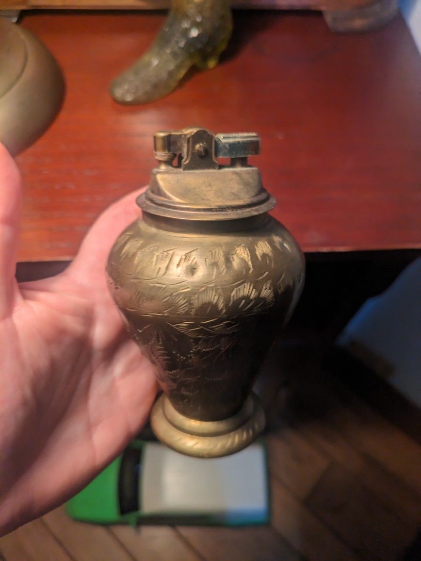 Vintage Bronze Lighter