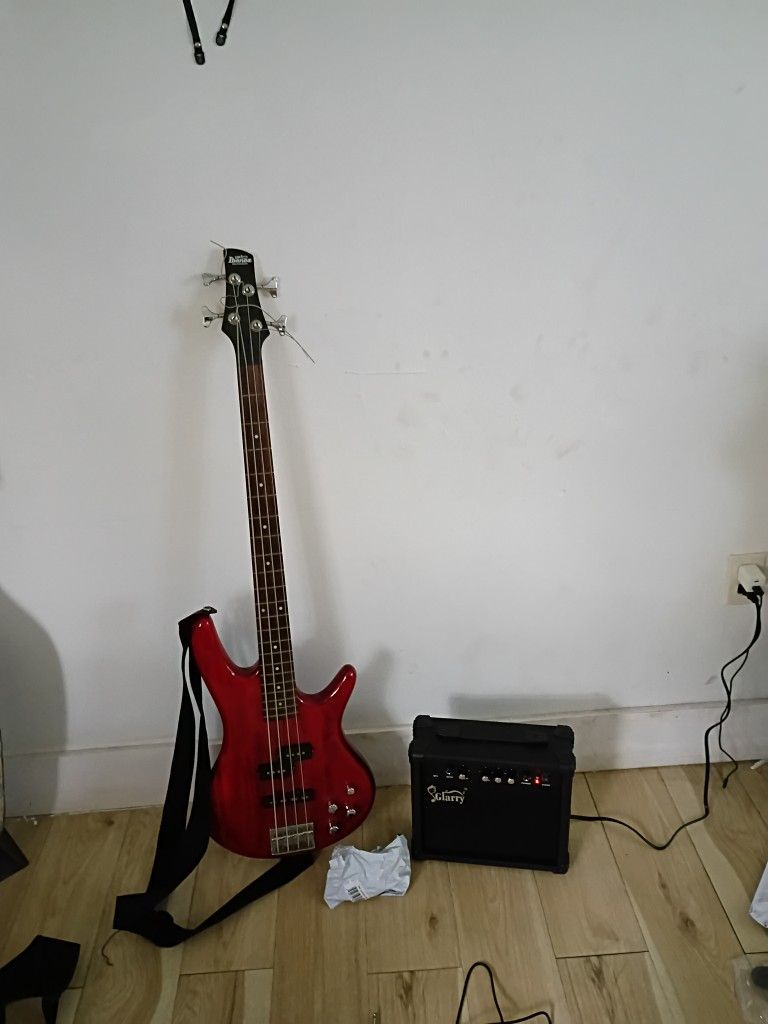 Ibanez GSR 200 Bass Guitar Wine Red 