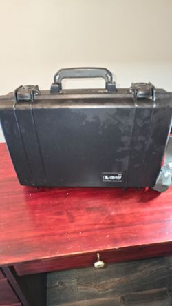 Pelican 1490 Protector Case with Keys & Foam – Black