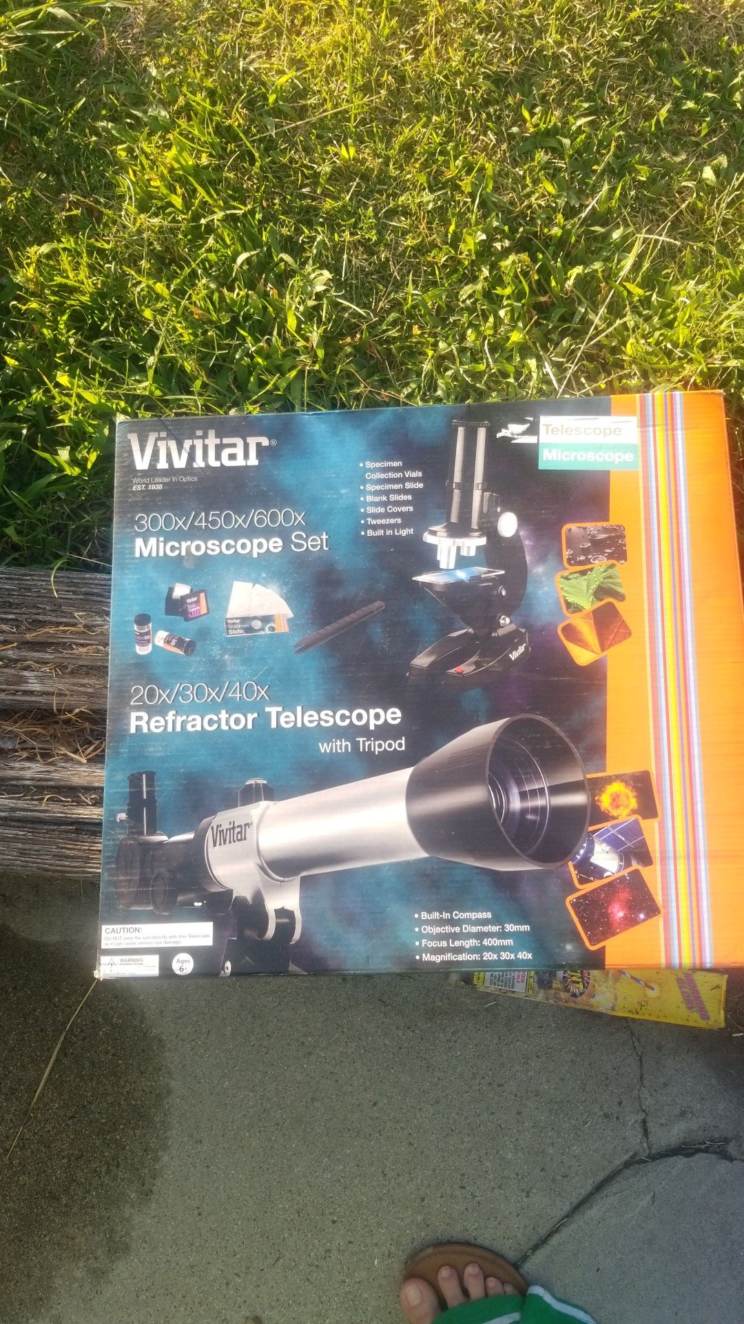 Vivitar microscope telescope set