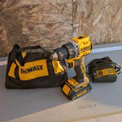 DeWalt 20v Atomic Drill Kit 