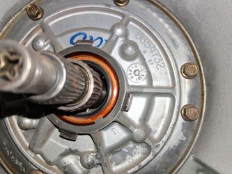 700 r 4 transmission rebuilt for racing with a 350 .030 motor never used paid 2300.00 sell 1500.00