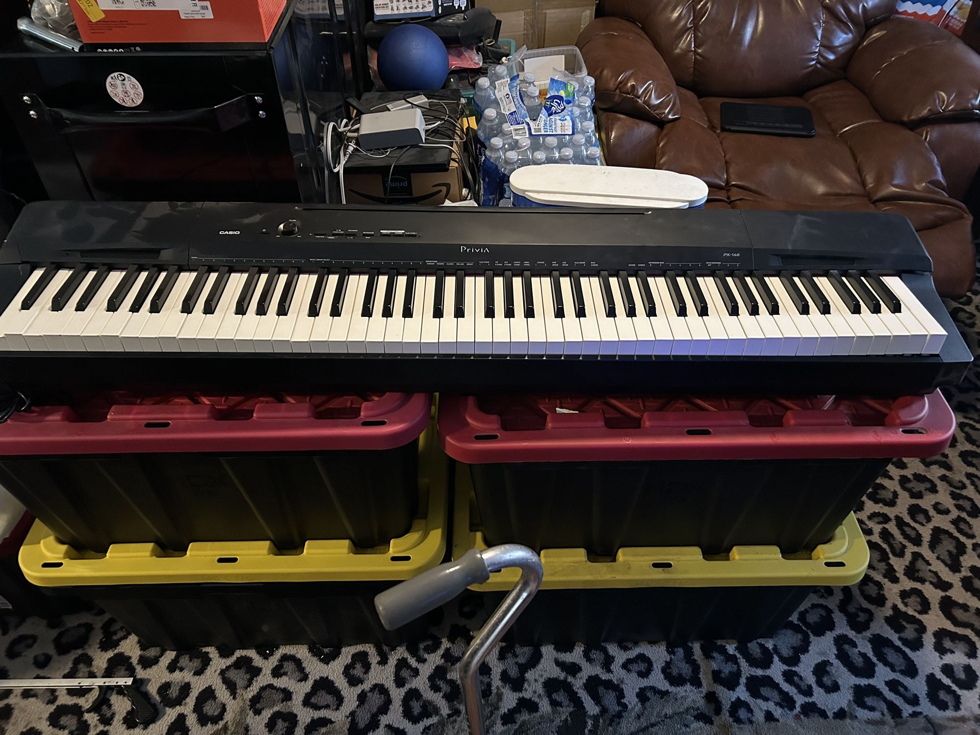 Casio Privia Digital Piano PX-160bk Keyboard Ship Damage