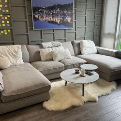 U-shape Sectional Couch
