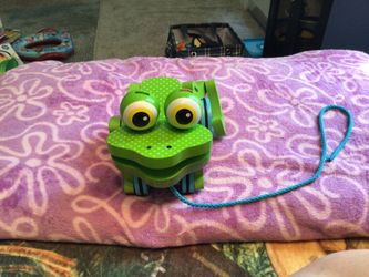 Mellisa & Doug Frog pull