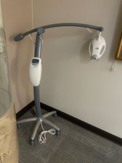 Professional Philip’s Zoom WhiteSpeed whitening lamp