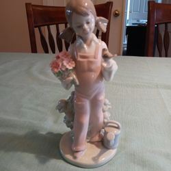 Lladro "Spring Girl" Figurine