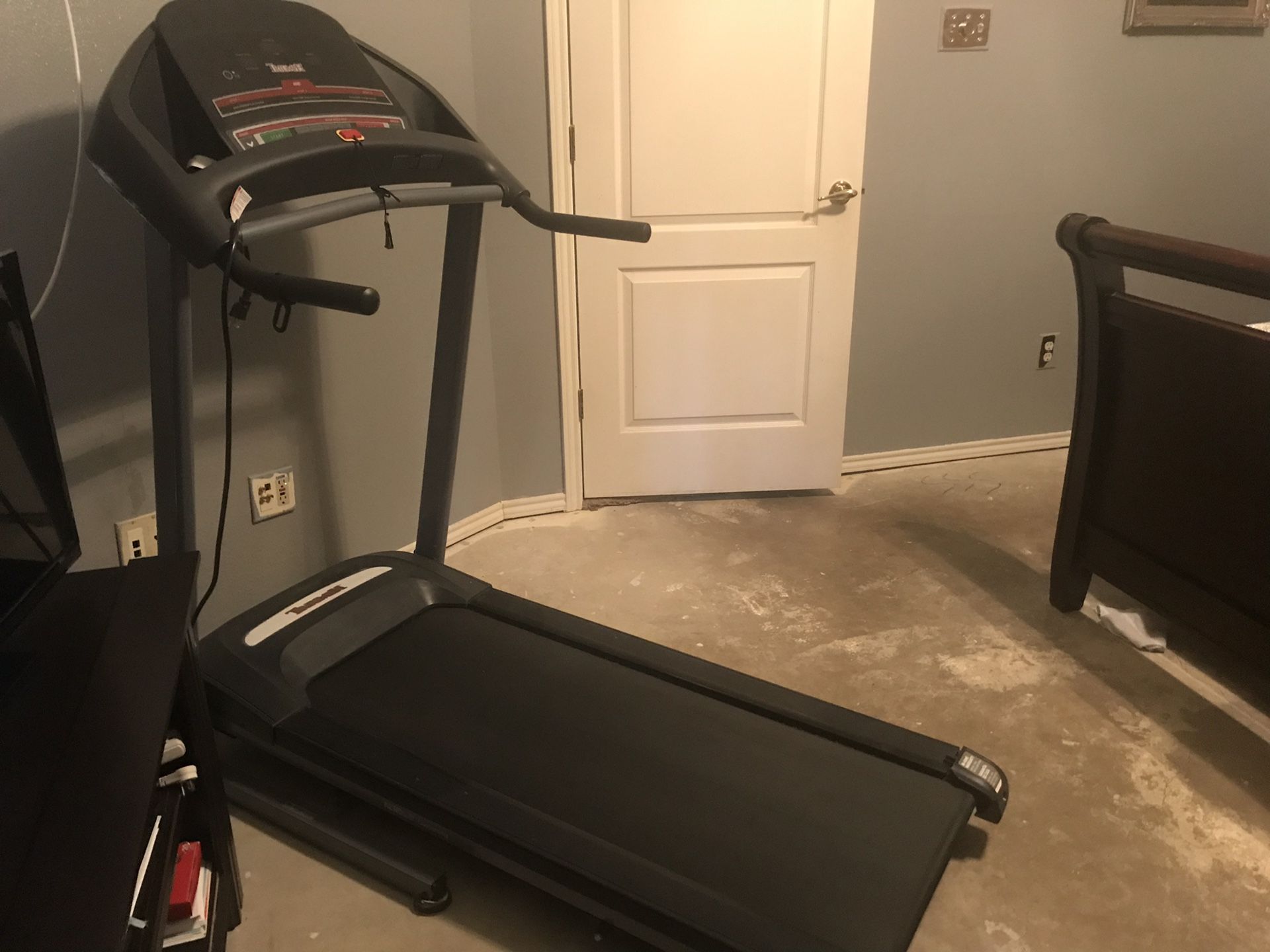 Pre-Lubricated Treadmill Belt For Triumph 400T - Black Diamond PVC With Impregnated Lube
