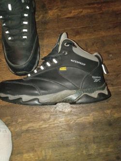 Reebok steel toe water proof boots
