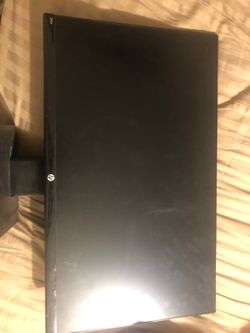 Cracked gaming monitor
