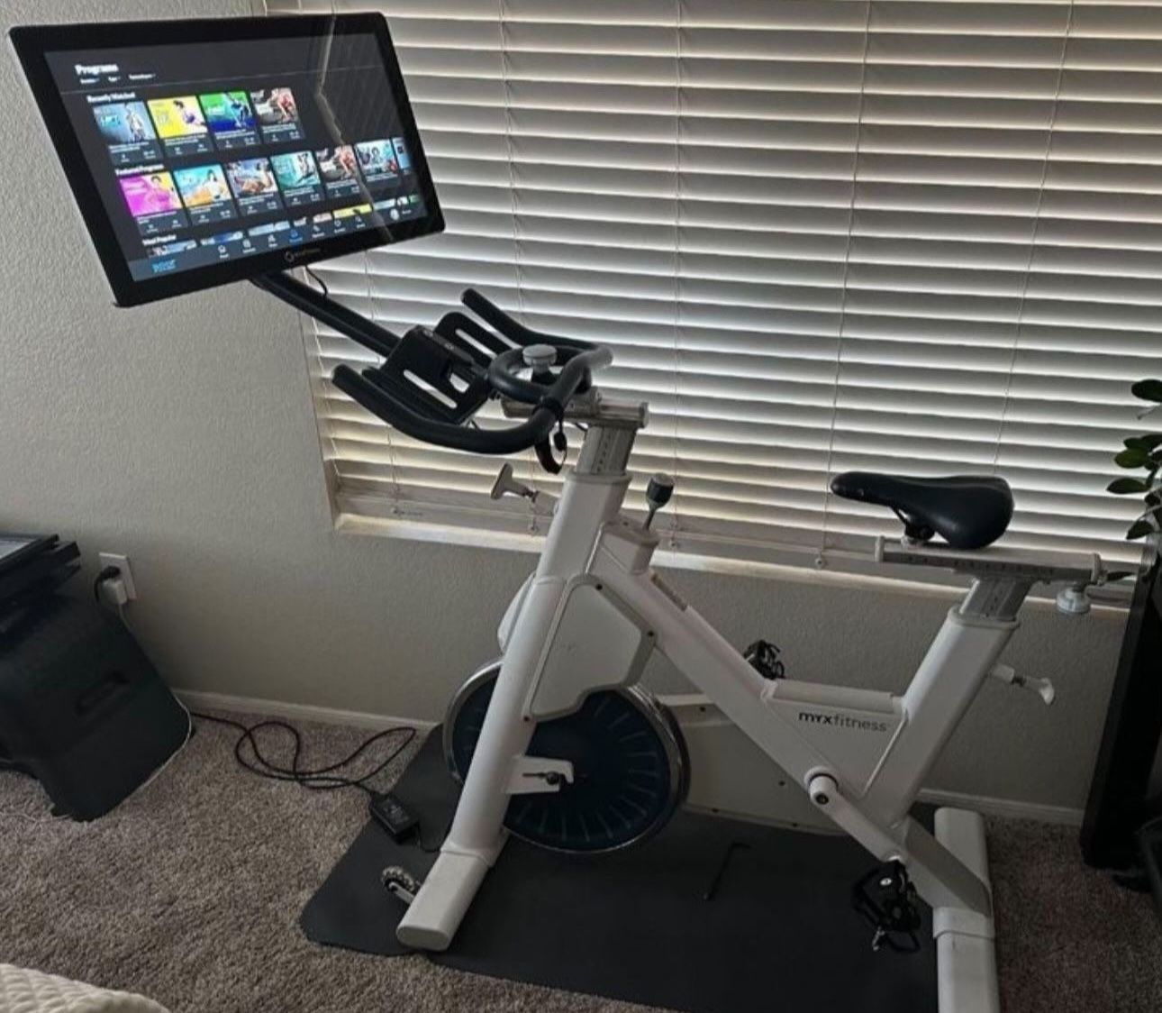 MyxFitness Bike