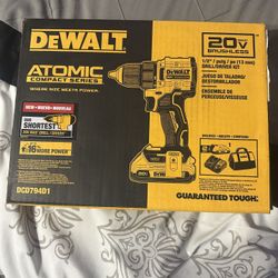 Dewalt ATOMIC 20-Volt Lithium-Ion Cordless Compact 1/2 in. Drill/Driver Kit