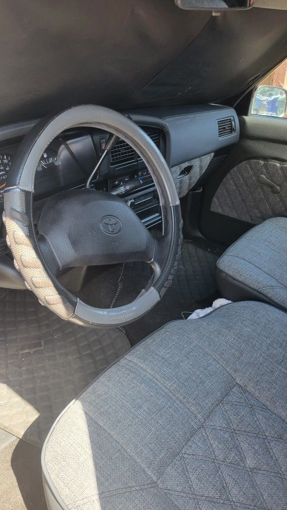 1992 Toyota Pick-Up