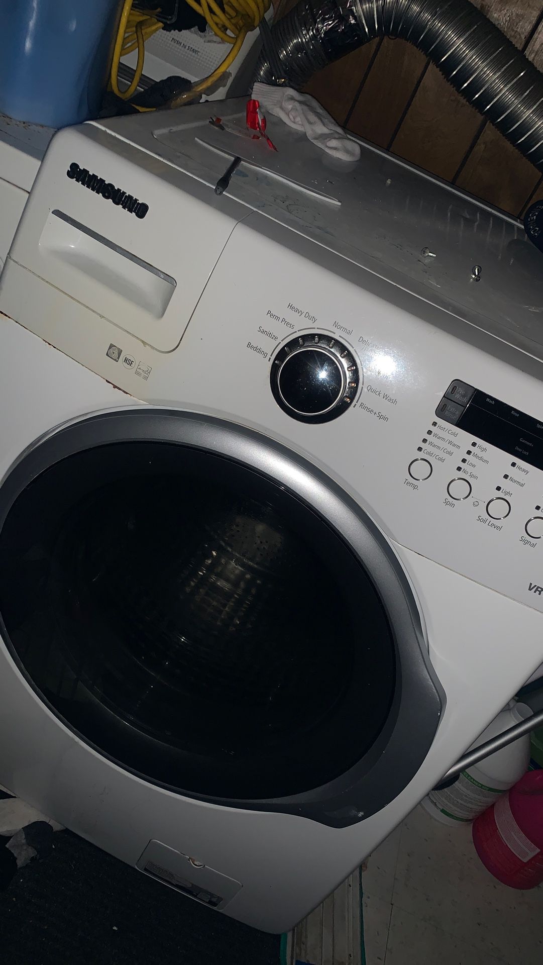 Washing machine, basically like new