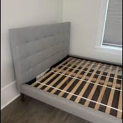 West elm Emmett Tufted Bed -full 💤🛏️