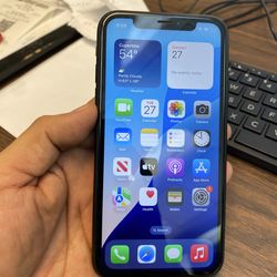 iPhone XR 64 GB ONLY for AT&T, ready for new owner, has been reset to factory settings.  No iCloud account, no passcode. Comes with charger We are loc