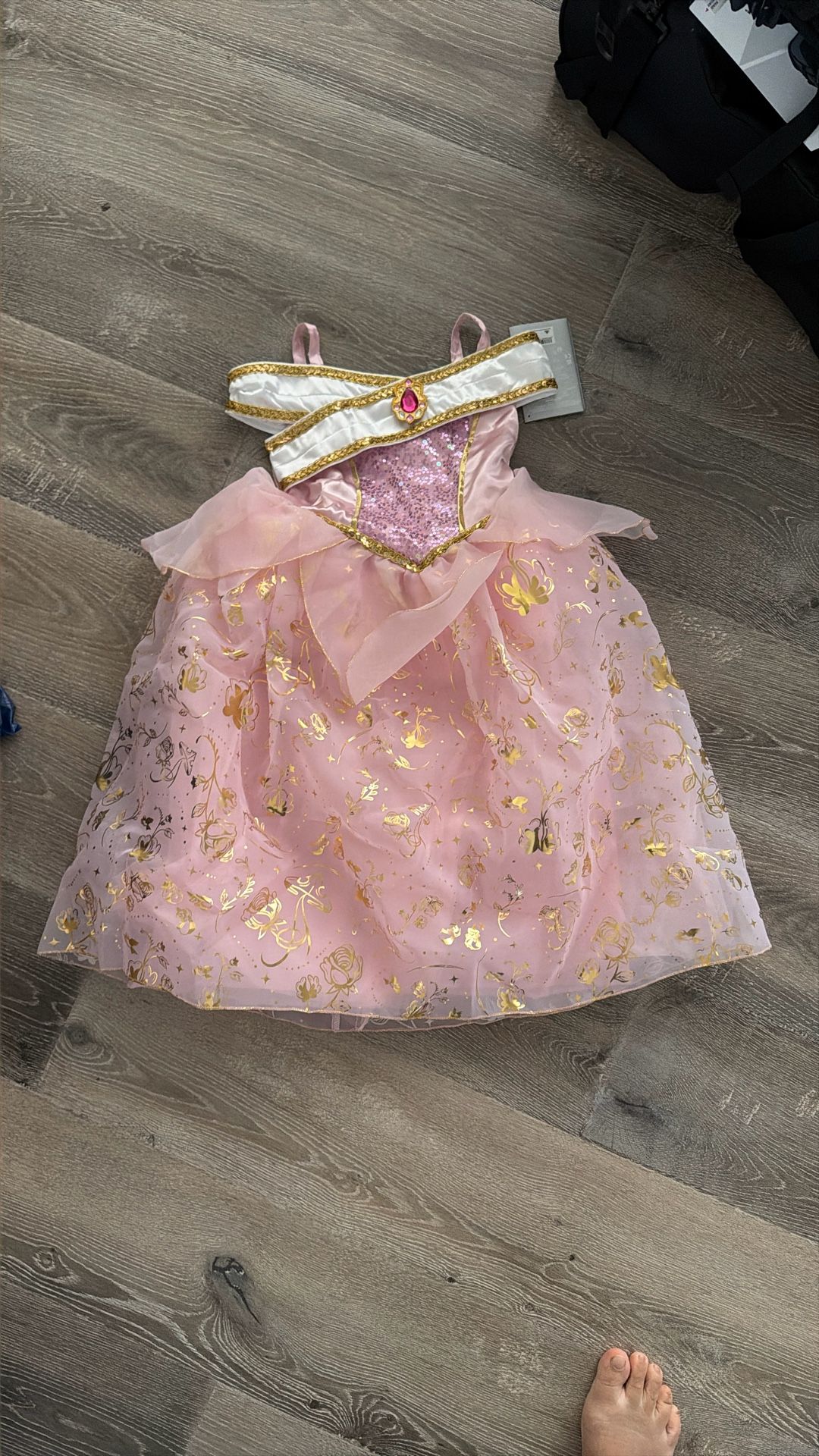 New Disney princess Aurora Dress Gown Size 5/6