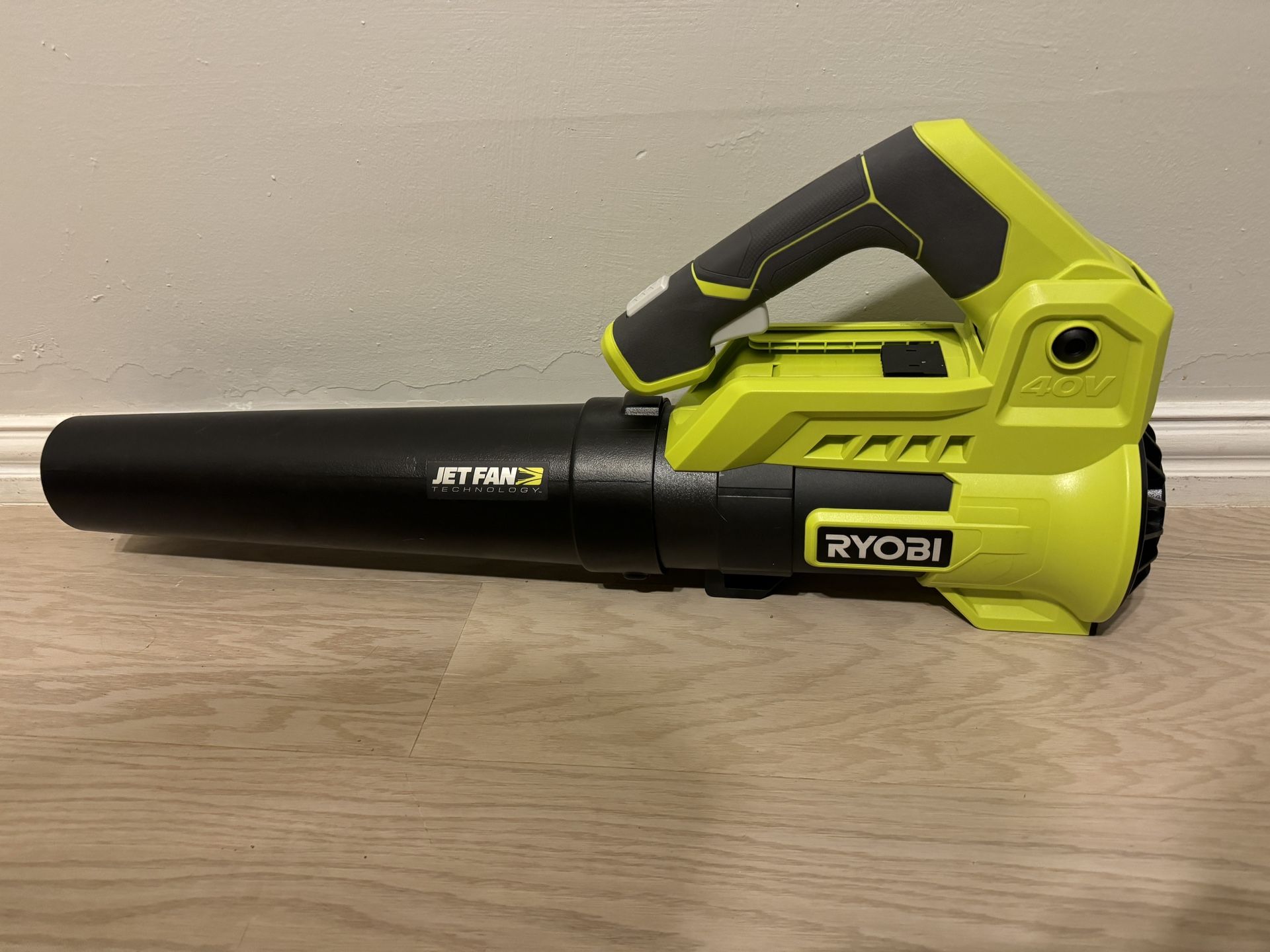 RYOBI 40V 110 MPH 525 CFM Cordless Battery Speed Jet Fan Leaf Blower (Tool Only)