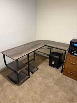 L-Shaped Corner Desk with Side Shelf