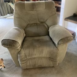 La Z Boy Recliner Free/Gratis