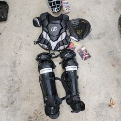Force 3 Youth Catchers Gear