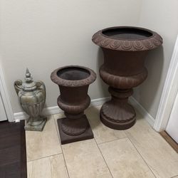 Garden/plant Outdoor Pots - Relocation Sale 