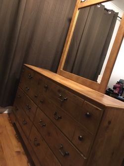 Dresser w/ Mirror