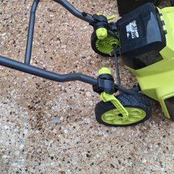 Leaf/snow Blower 