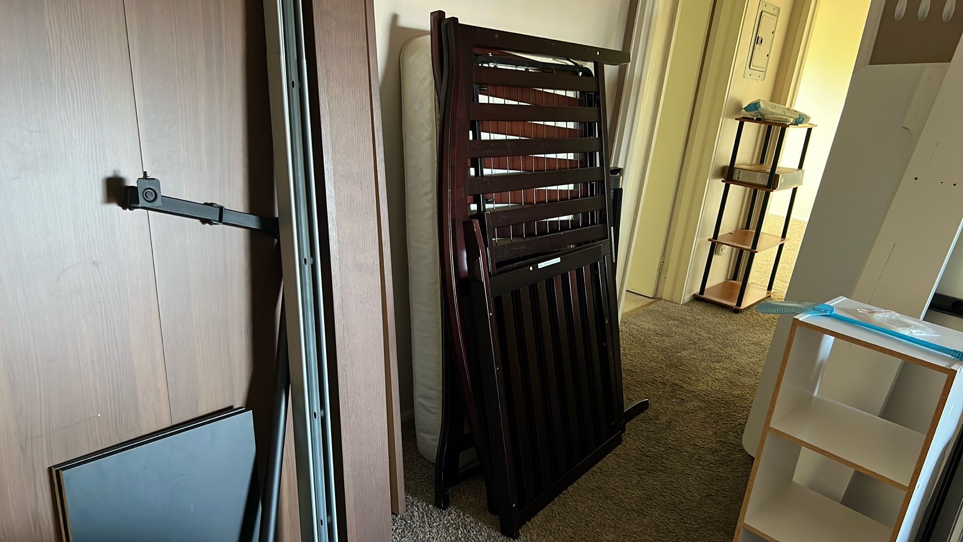 Free crib With mattress