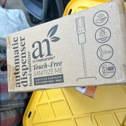 Hand Sanitizer Suspender