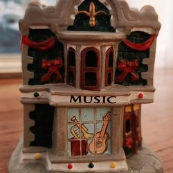 Classic Christmas Music House