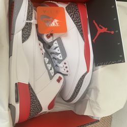 DS jordan fire red 3’s Gs sizes 5.5y and 6y