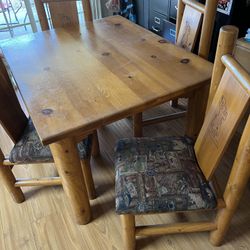 Dinette Set With four Chairs, Two Bar Stools & A Bench. 
