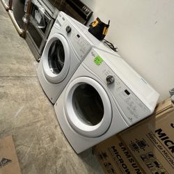 WHIRLPOOL WASHER AND GAS DRYER
