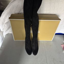 Michael Kors Petra OTK Boot - Black - Size 8.5