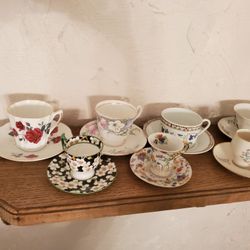 Tea Cups & Sauces Collection