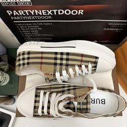 Burberry Sneakers